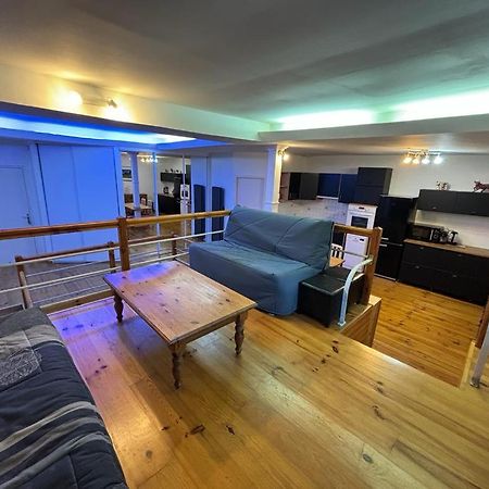 Апартаменты Luchon Loft De Charme Bagneres-de-Luchon Экстерьер фото